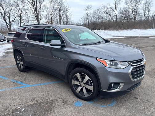 2020 Chevrolet Traverse LT Leather
