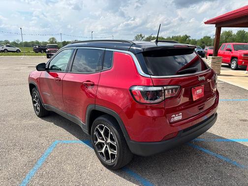 Red Hot Pearlcoat 2025 Jeep Compass Limited