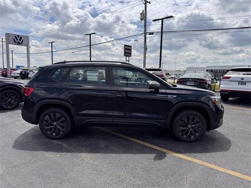 2024 Volkswagen Taos 1.5T S