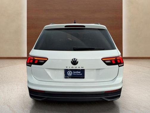 Pure White 2023 Volkswagen Tiguan 2.0T S
