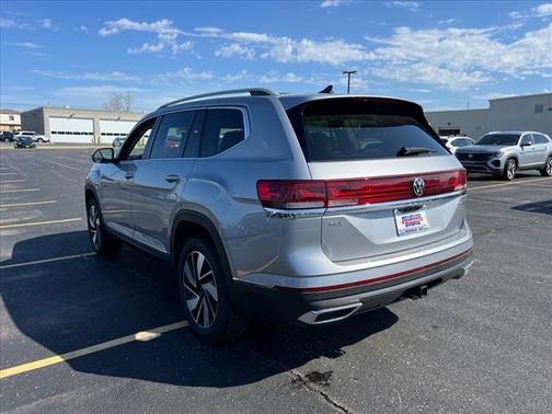 2025 Volkswagen Atlas 2.0T SEL