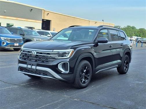 2025 Volkswagen Atlas 2.0T Peak Edition