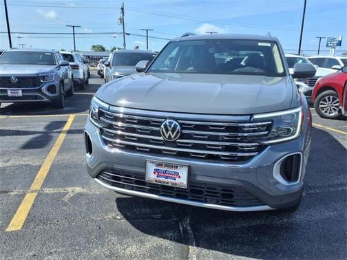 2025 Volkswagen Atlas 2.0T SEL