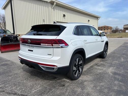 2025 Volkswagen Atlas Cross Sport 2.0T SEL