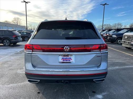 2024 Volkswagen Atlas 2.0T SEL