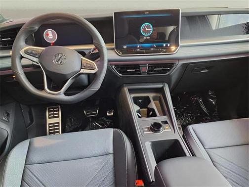 2025 Volkswagen Tiguan 2.0T SE R-Line Black 4MOTION