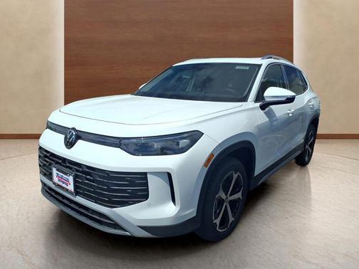 White 2026 Volkswagen Tiguan 2.0T SE 4MOTION