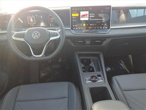 2025 Volkswagen Tiguan 2.0T SE 4MOTION