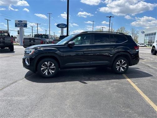 2025 Volkswagen Atlas 2.0T SE