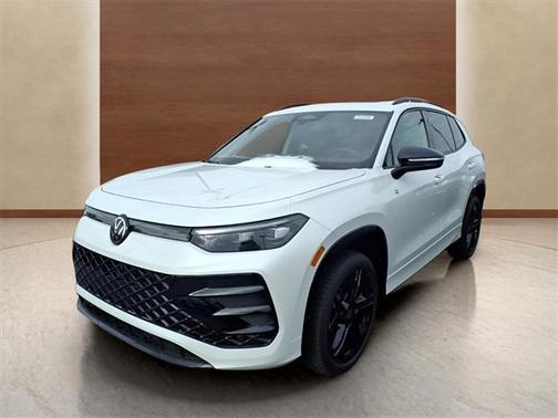 2025 Volkswagen Tiguan 2.0T SE R-Line Black 4MOTION