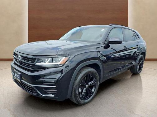 Deep Black 2023 Volkswagen Atlas Cross Sport 3.6L V6 SEL R-Line