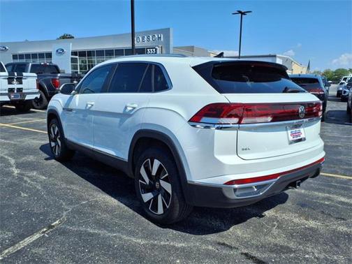 2025 Volkswagen Atlas Cross Sport 2.0T SEL