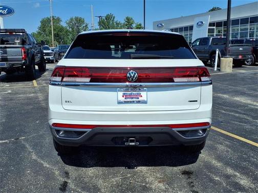 2025 Volkswagen Atlas Cross Sport 2.0T SEL