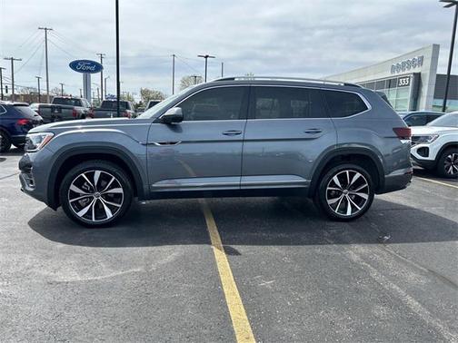 2024 Volkswagen Atlas 2.0T SEL Premium R-Line 4MOTION