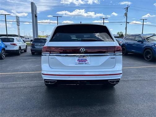 2025 Volkswagen Atlas 2.0T SEL Premium R-Line 4MOTION