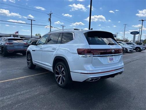 2025 Volkswagen Atlas 2.0T SEL Premium R-Line 4MOTION