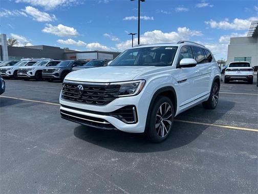 2025 Volkswagen Atlas 2.0T SEL Premium R-Line 4MOTION