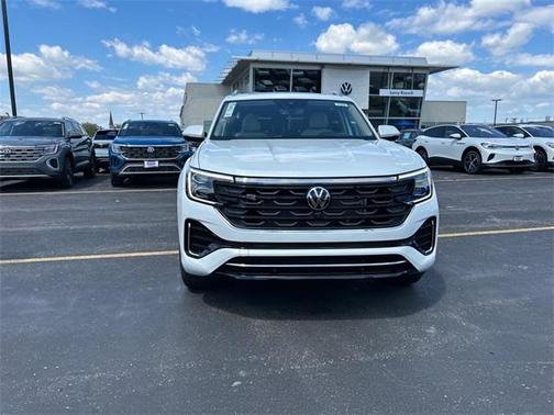 2025 Volkswagen Atlas 2.0T SEL Premium R-Line 4MOTION