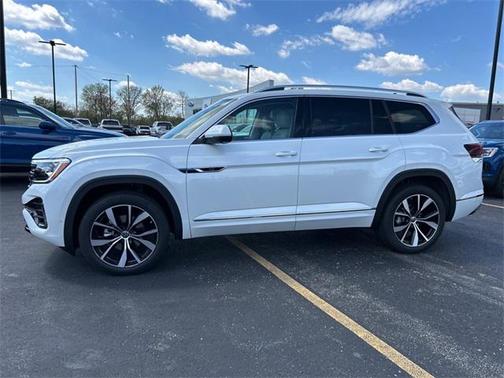 2025 Volkswagen Atlas 2.0T SEL Premium R-Line 4MOTION