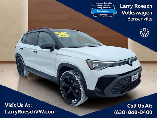 2025 Volkswagen Taos 1.5T SE Black