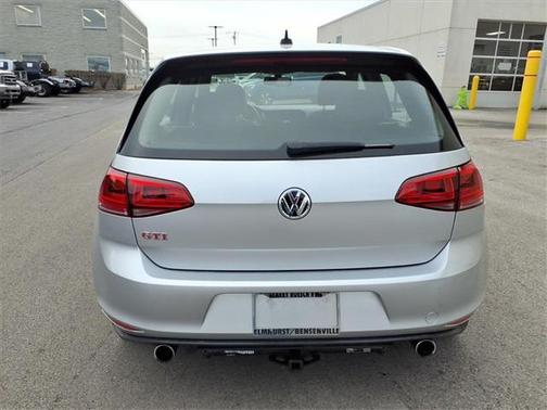 2017 Volkswagen Golf GTI 2.0T SE 4-Door