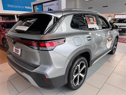 2025 Volkswagen Tiguan 2.0T SE 4MOTION