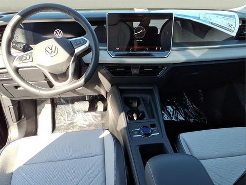 2026 Volkswagen Tiguan 2.0T SE 4MOTION