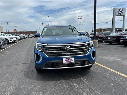 2025 Volkswagen Atlas 2.0T SE w/Technology 4MOTION
