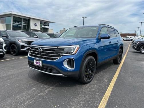 2025 Volkswagen Atlas 2.0T SE w/Technology 4MOTION