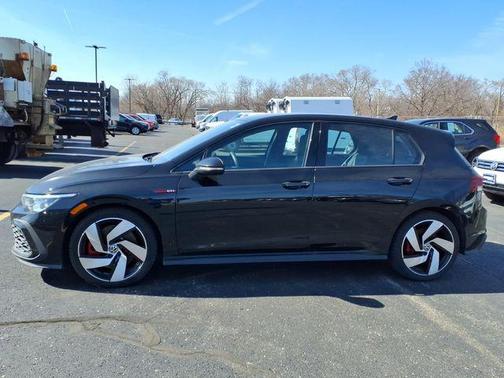2024 Volkswagen Golf GTI 2.0T S DSG