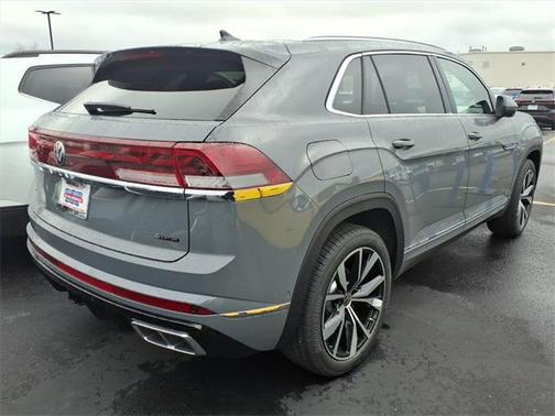 2026 Volkswagen Atlas Cross Sport 2.0T SEL Premium