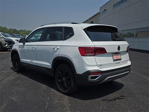 2022 Volkswagen Taos 1.5T SEL