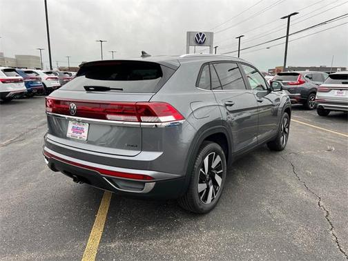 2025 Volkswagen Atlas Cross Sport 2.0T SE w/Technology 4MOTION