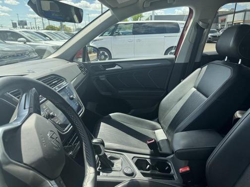 2022 Volkswagen Tiguan 2.0T SE 4MOTION