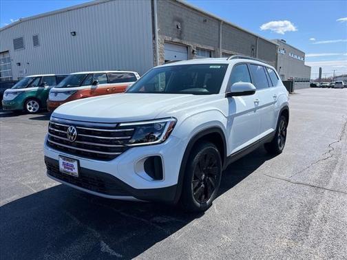 2025 Volkswagen Atlas 2.0T SE w/Technology 4MOTION