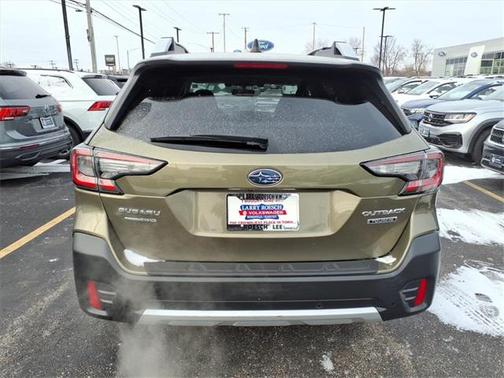 2022 Subaru Outback Touring