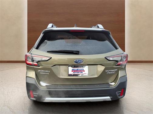 2022 Subaru Outback Touring