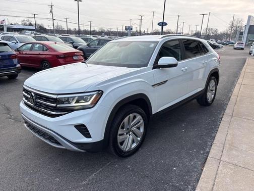 2023 Volkswagen Atlas Cross Sport 2.0T SE w/Technology 4MOTION