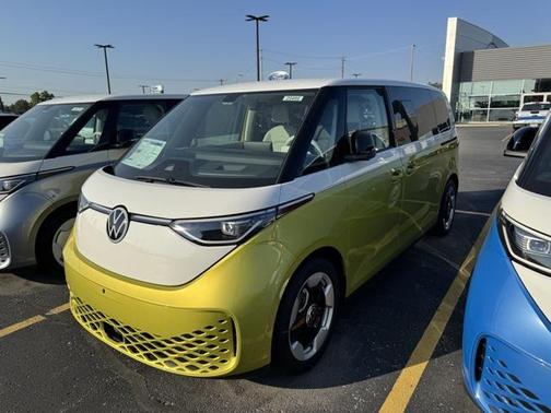 2025 Volkswagen ID. Buzz Pro S Plus with 4MOTION
