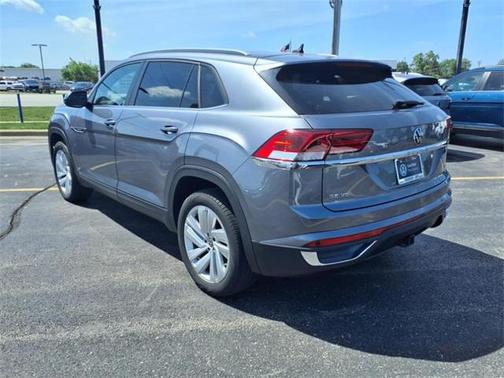 2022 Volkswagen Atlas Cross Sport 3.6L V6 SE w/Technology