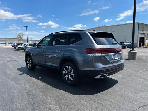 2025 Volkswagen Atlas 2.0T SE
