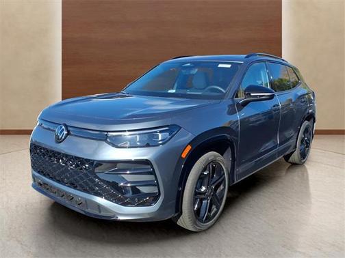 2025 Volkswagen Tiguan 2.0T SE R-Line Black 4MOTION