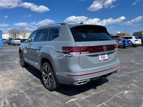 2025 Volkswagen Atlas 2.0T SEL Premium R-Line 4MOTION
