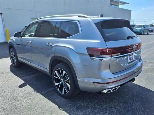 2025 Volkswagen Atlas 2.0T SEL Premium R-Line 4MOTION