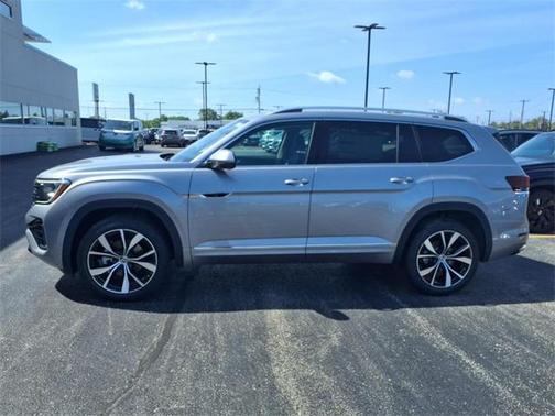 2025 Volkswagen Atlas 2.0T SEL Premium R-Line 4MOTION