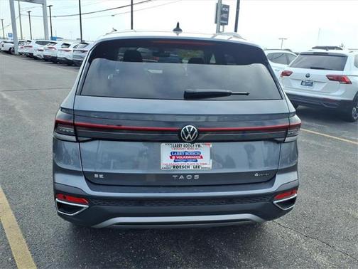 2025 Volkswagen Taos 1.5T SE