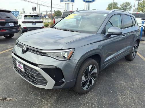 2025 Volkswagen Taos 1.5T SE