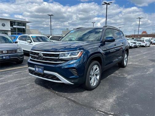 2022 Volkswagen Atlas 2.0T SE w/Technology 4MOTION