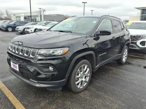 2022 Jeep Compass Latitude Lux