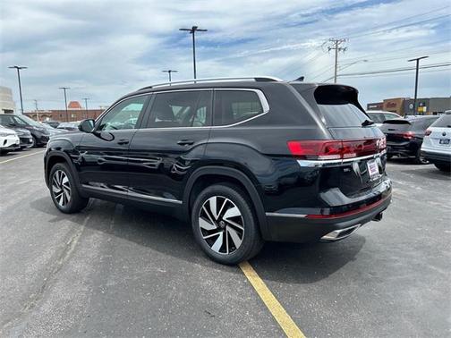 2025 Volkswagen Atlas 2.0T SEL
